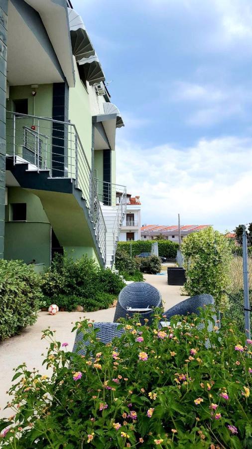 Paramithi Luxury Apartments Nikiti  Exteriér fotografie