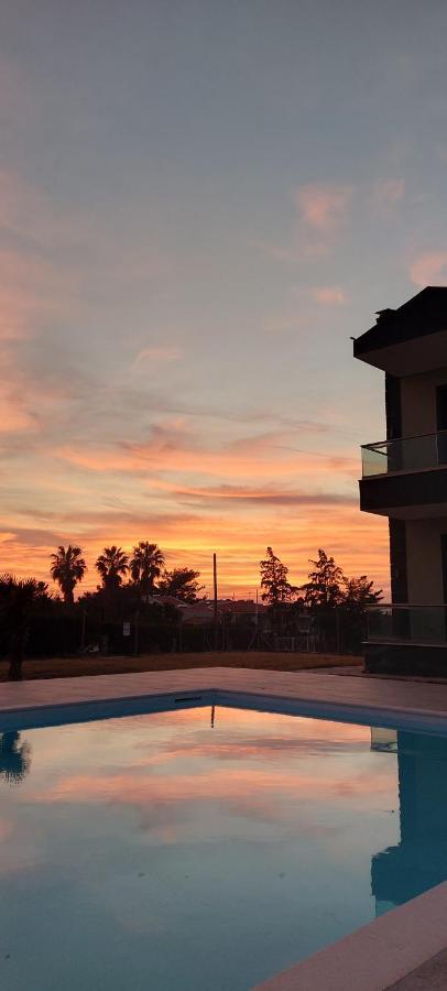 Paramithi Luxury Apartments Nikiti  Exteriér fotografie