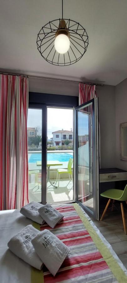 Paramithi Luxury Apartments Nikiti  Exteriér fotografie