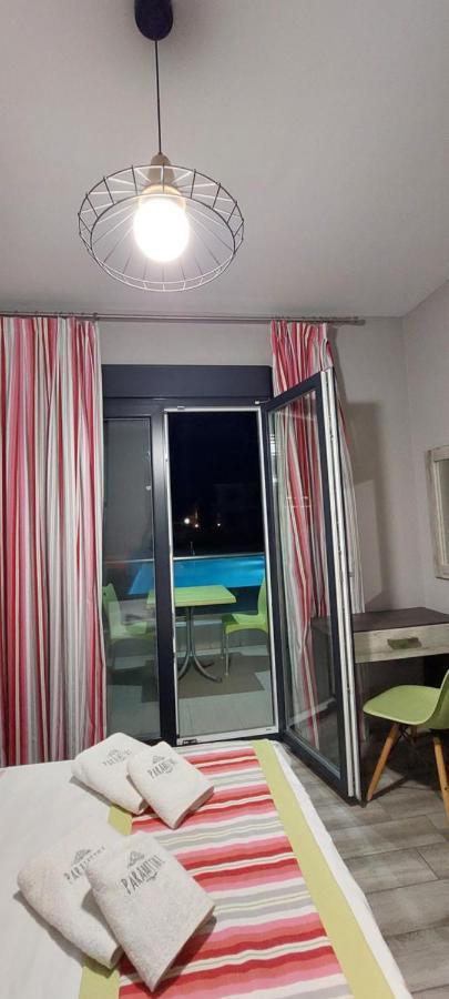 Paramithi Luxury Apartments Nikiti  Exteriér fotografie