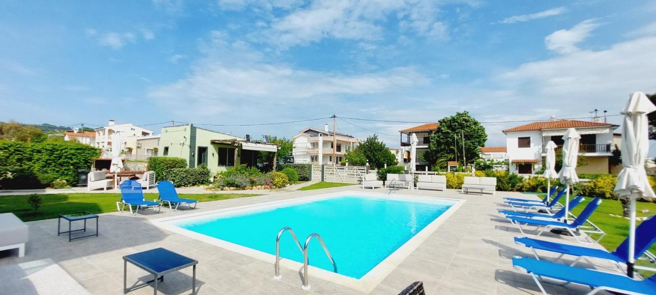 Paramithi Luxury Apartments Nikiti  Exteriér fotografie