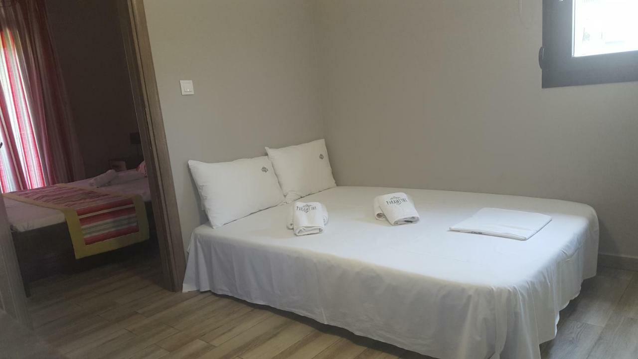 Paramithi Luxury Apartments Nikiti  Exteriér fotografie