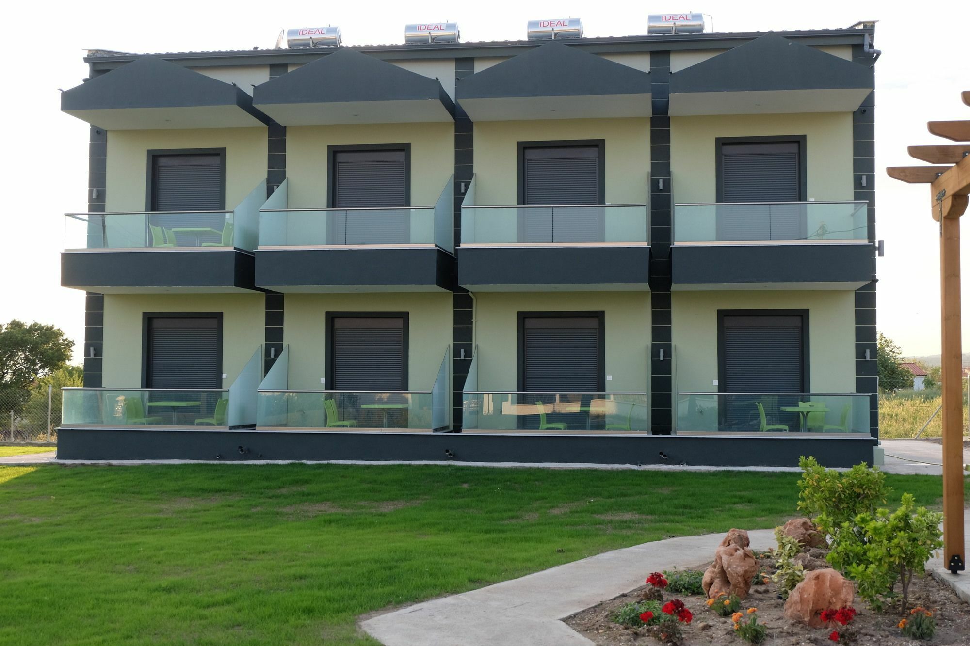 Paramithi Luxury Apartments Nikiti  Exteriér fotografie